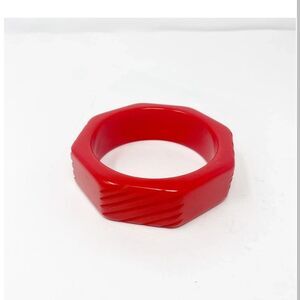 Vintage red Bakelite bangle bracelet